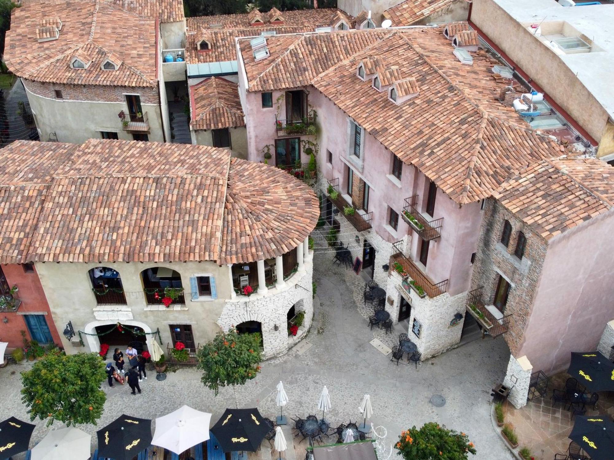 Antares Valquirico Santeagueda Exterior foto